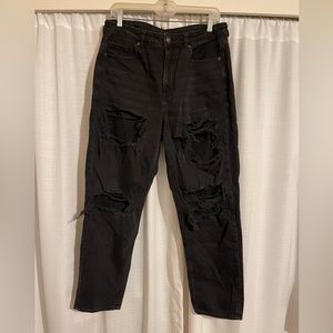 American Eagle Distressed Mom Jean